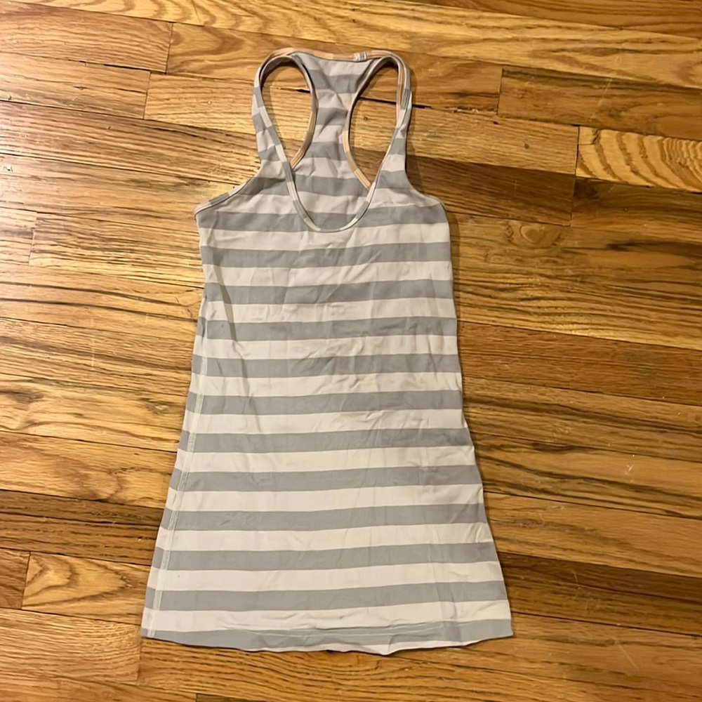 Lululemon Women's size 2 Cool Racerback Micro Macro White Gray Striped Tank Top